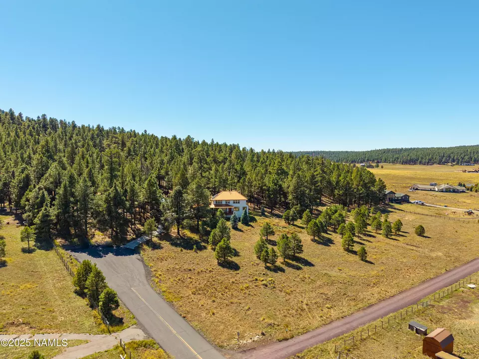 View/Area - 6605 N Bader Rd, Flagstaff, AZ 86001 photo 1 of 4