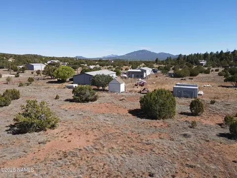 1634 E Prospect Ln, Williams, AZ 86046 photo 2