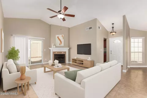 502 E Topeka Dr, Phoenix, AZ 85024
