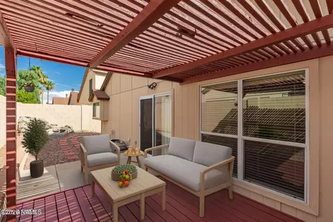 Exterior - 502 E Topeka Dr, Phoenix, AZ 85024 photo 2 of 5