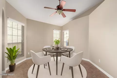 Dining - 502 E Topeka Dr, Phoenix, AZ 85024 photo 1 of 1