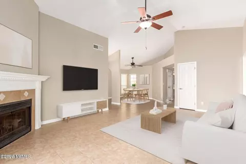 Living - 502 E Topeka Dr, Phoenix, AZ 85024 photo 3 of 3