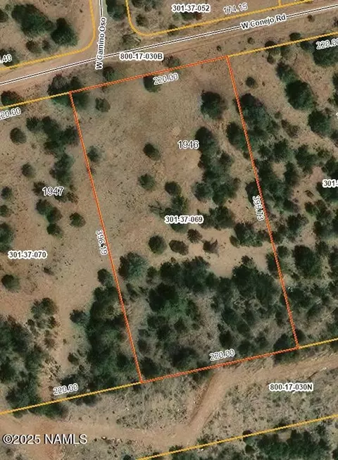 32359 W Conejo Rd, Seligman, AZ 86337