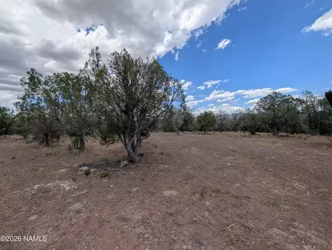147 Camp Rd, Ash Fork, AZ 86320 photo 10