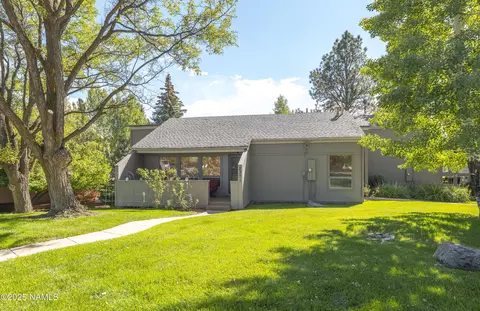2371 N Oakmont Dr, Flagstaff, AZ 86004