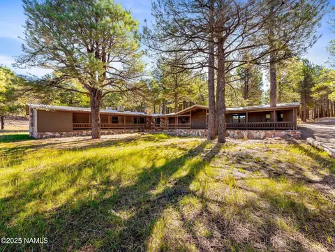 3328 Crimson Rd, Flagstaff, AZ 86005