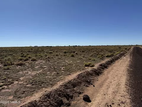 1528 E Picket Post Rd, Williams, AZ 86046 photo 3