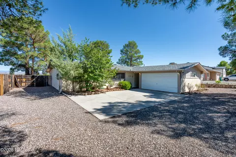 1355 S Hermits Cir, Cottonwood, AZ 86326