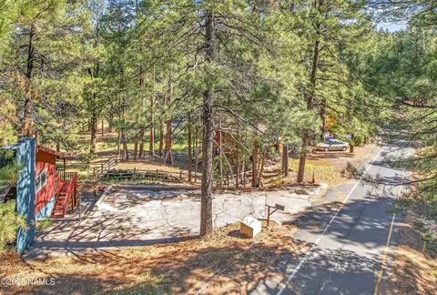 Exterior - 3828 Canyon Loop, Flagstaff, AZ 86001 photo 5 of 6