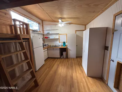 Kitchen - 7261 E Long Bow Dr, Williams, AZ 86046 photo 1 of 4