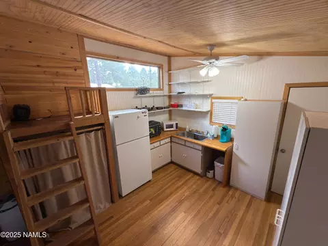 Kitchen - 7261 E Long Bow Dr, Williams, AZ 86046 photo 2 of 4