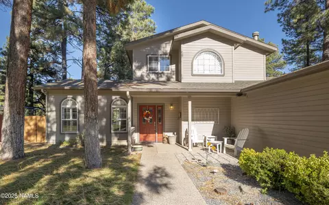 2500 S Cliffview St, Flagstaff, AZ 86001