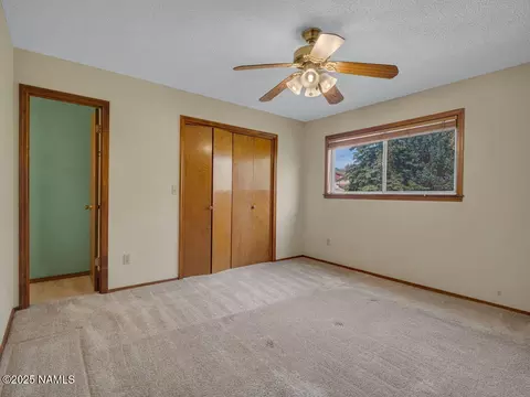 Bedroom - 2437 Eva Loop, Flagstaff, AZ 86004 photo 3 of 4