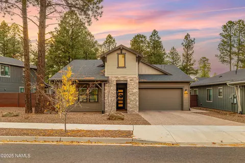 2359 S Polaris Way, Flagstaff, AZ 86001