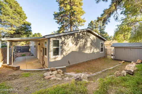 4363 E Wintergreen Rd, Flagstaff, AZ 86004