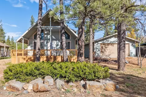 16965 Sequoia Dr, Munds Park, AZ 86017