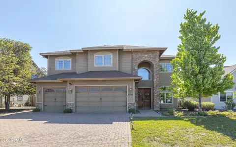 4646 Fossil Creek Dr, Bellemont, AZ 86015