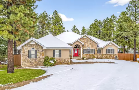 1532 W Daydream Dr, Flagstaff, AZ 86001