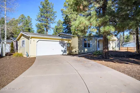 2488 W Rock Island Ave, Flagstaff, AZ 86001
