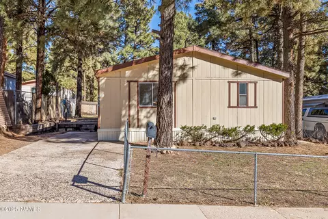 4354 E Crystal Dr, Flagstaff, AZ 86004