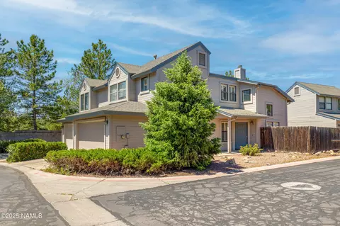 Exterior - 4490 E Spring Meadows Cir, Flagstaff, AZ 86004 photo 4 of 5