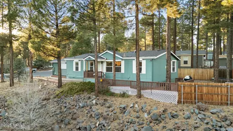 2300 W Rio Grande Ct, Flagstaff, AZ 86001