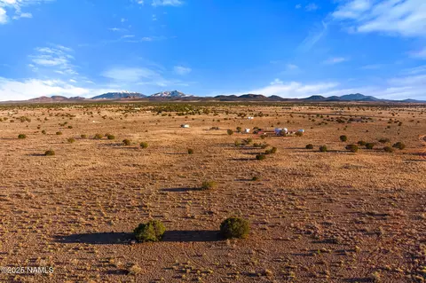 2485 S Avondale Rd, Williams, AZ 86046 photo 3