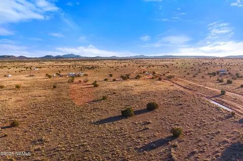 2485 S Avondale Rd, Williams, AZ 86046 photo 2