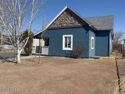 1200 N Apache Ave, Winslow, AZ 86047