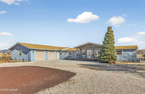 9645 Stardust Trl, Flagstaff, AZ 86004
