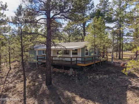225 S Beech Dr, Flagstaff, AZ 86004