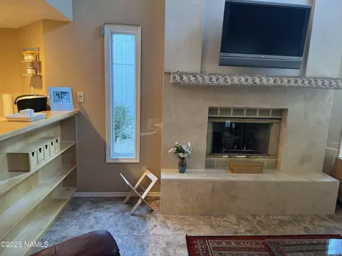 6315 E Willow Loop, Flagstaff, AZ 86004