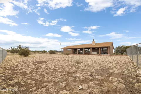 Exterior - 3097 Whitetail Loop, Williams, AZ 86046 photo 3 of 9