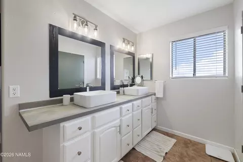 Bath - 3097 Whitetail Loop, Williams, AZ 86046 photo 1 of 3