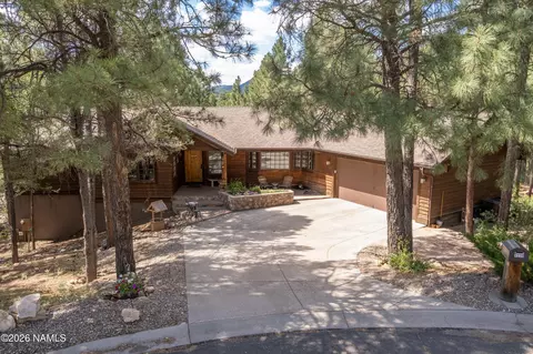 4338 E Rustic Knolls Ln, Flagstaff, AZ 86004