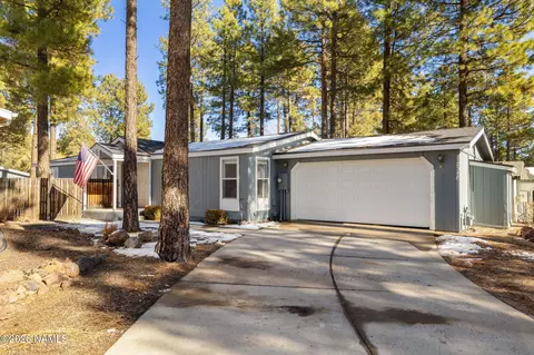 2348 W Rio Grande Ct, Flagstaff, AZ 86001