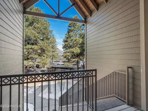 1401 N 4th St #221, Flagstaff, AZ 86004