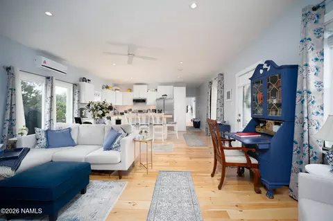 2576 W Roberts Rd, Ash Fork, AZ 86320