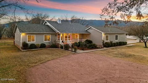 327 E Quarterhorse Ln, Camp Verde, AZ 86322