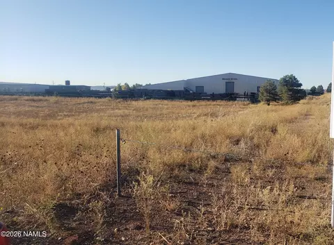 13833 W Old Route 66, Bellemont, AZ 86015