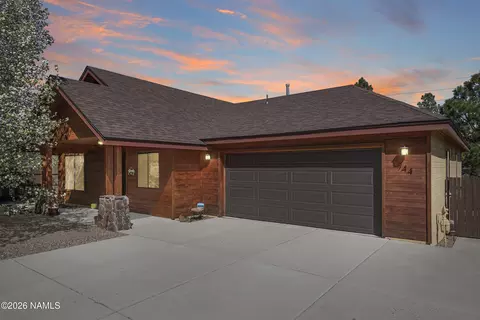 744 N Locust St, Flagstaff, AZ 86001
