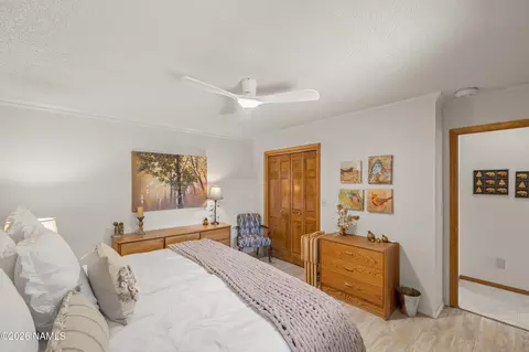 Bedroom - 6130 E Laurel Loop, Flagstaff, AZ 86004 photo 3 of 6