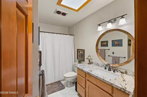 Bath - 6130 E Laurel Loop, Flagstaff, AZ 86004 photo 1 of 3