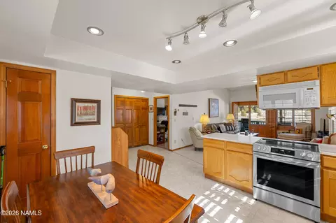 Dining - 6130 E Laurel Loop, Flagstaff, AZ 86004 photo 1 of 1