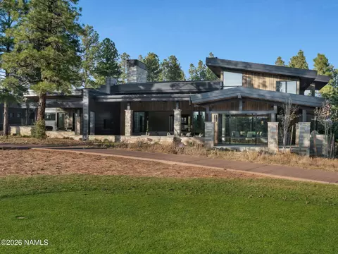 Exterior - 2733 E Byrds View Dr, Flagstaff, AZ 86005 photo 1 of 17
