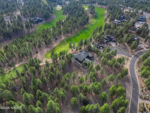 View/Area - 2733 E Byrds View Dr, Flagstaff, AZ 86005 photo 2 of 4