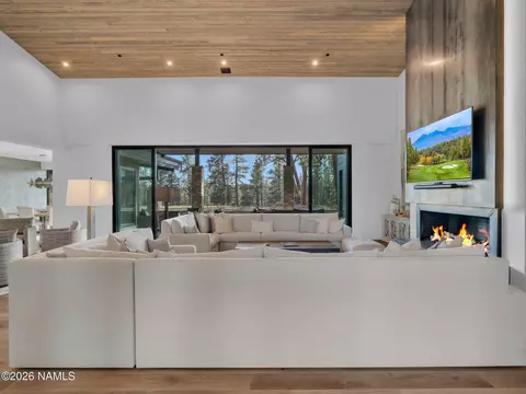 Living - 2733 E Byrds View Dr, Flagstaff, AZ 86005 photo 3 of 7