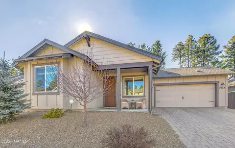 2753 W Windtree Dr, Flagstaff, AZ 86001