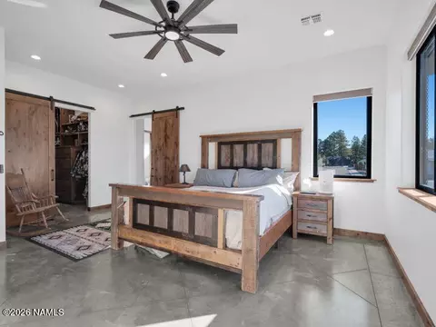 Bedroom - 2811 Bogey Dr, Williams, AZ 86046 photo 1 of 11