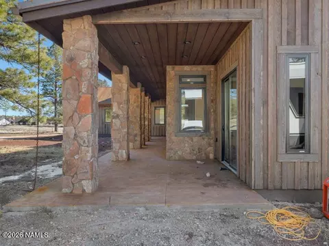 Exterior - 2811 Bogey Dr, Williams, AZ 86046 photo 10 of 10